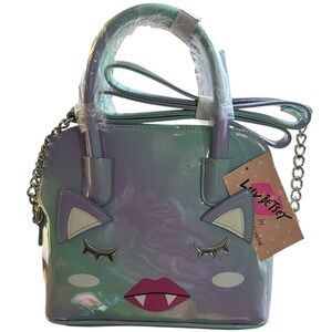 Luv Betsey Johnson Vampurr Crossbody Dome Purse Pastel Hombre Vampire Cat. NWT